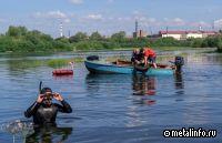 Эковолонтеры ОМК очистили русло и берег реки Чусовой