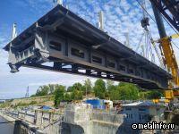 На Волховском шлюзе установлен новый поворотный мост