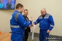 На ВИЗ-Стали поощрили сотрудников, которые сэкономили предприятию более 100 млн руб.