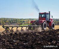 Продажи российской сельхозтехники упали за 6 мес. 2025 г. на 32%