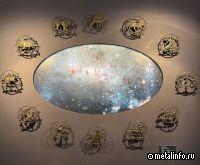 Каслинский завод представил барельефы со знаками зодиака в Государственном историческом музее