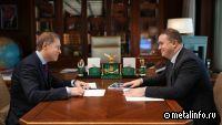 Денис Мантуров и Виталий Хоценко обсудили создание в Омске нового шинного завода
