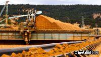 Alcoa выкупает акции партнера по глиноземному совместному предприятию