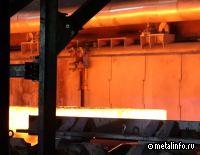 Нагревательная печь №3 на стане 2000 ЧерМК выдала первый горячий продукт (видео)