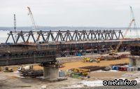 На Колыме продолжается капремонт моста через реку
