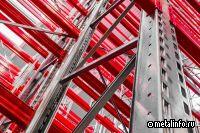 ДиПОС осуществил производство и монтаж узкопроходной стеллажной конструкции